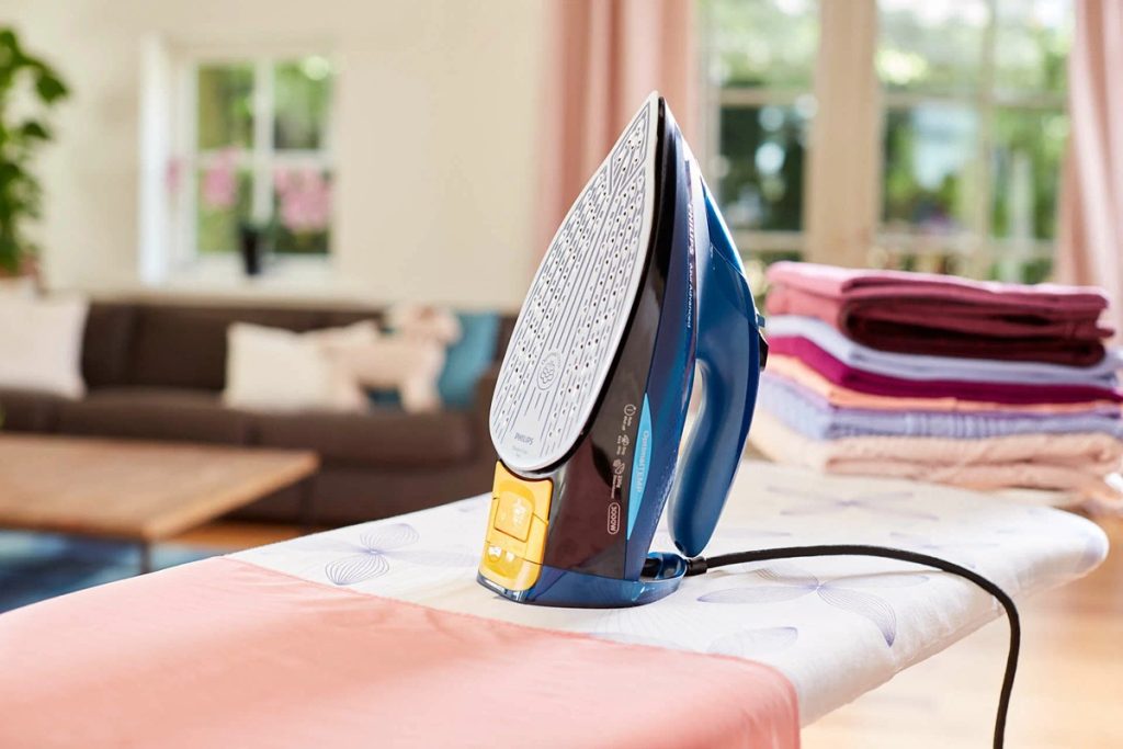 A revolução chega à sua casa: uma invenção que passa e seca a sua roupa como nunca antes