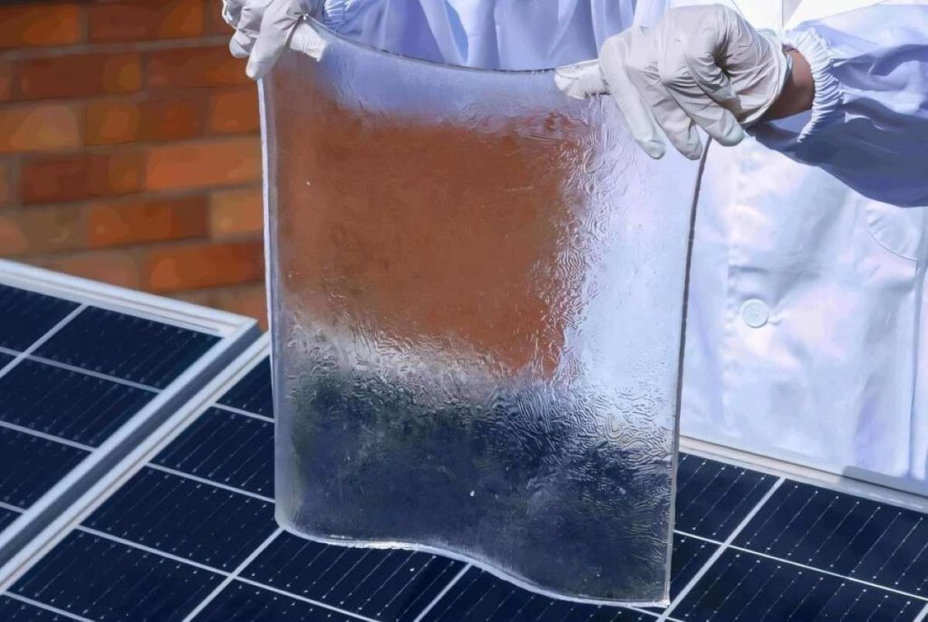 Pesquisadores criaram um revestimento de hidrogel que aumenta a eficiência dos painéis solares em 13% e reduz a sua temperatura em até 16 °C